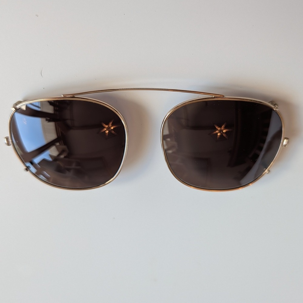 Giorgio Armani Clip On Sunglasses Gold 162 Color 743 Made in Italy Vintage